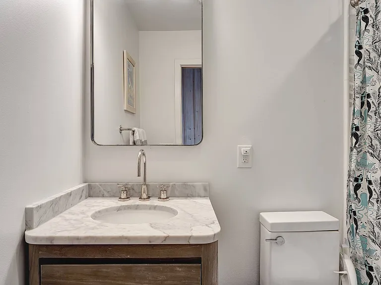 44 Bryan Rd — Photo 13