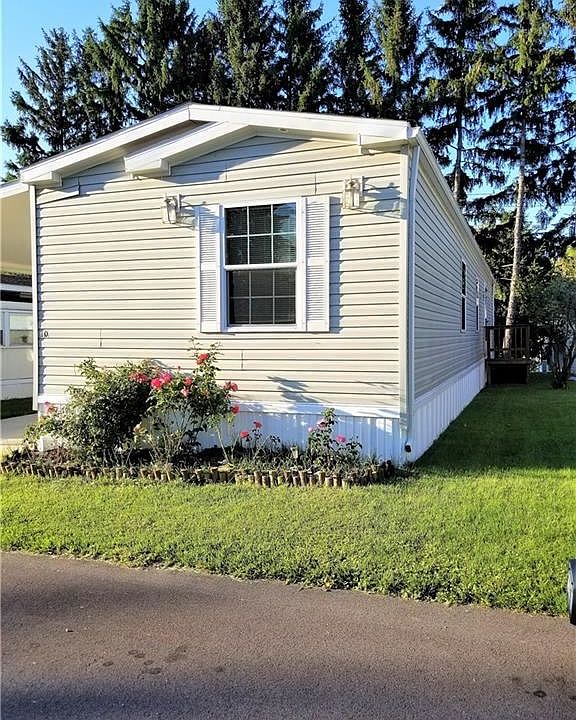 1st image of 10 Samuel Dr
