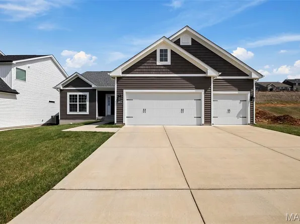 1404 Bloomfield Dr, Eureka, MO 63025