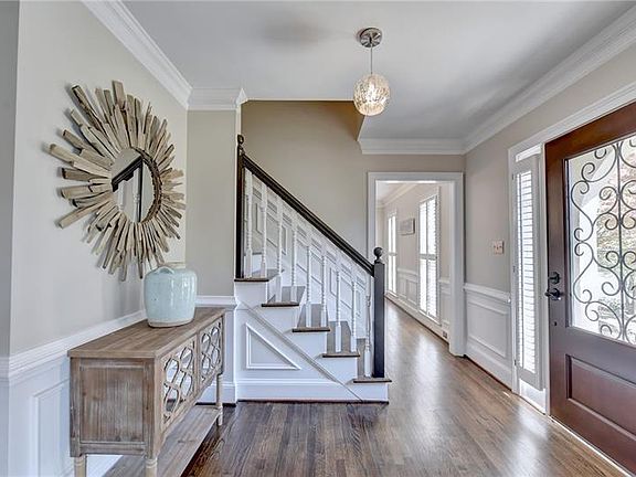 4th image of 9500 Kingston Crossing Cir