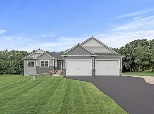 4580 205th Ln NW, Oak Grove, MN 55303