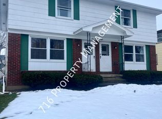 108 S Seine Dr, Cheektowaga, NY 14227
