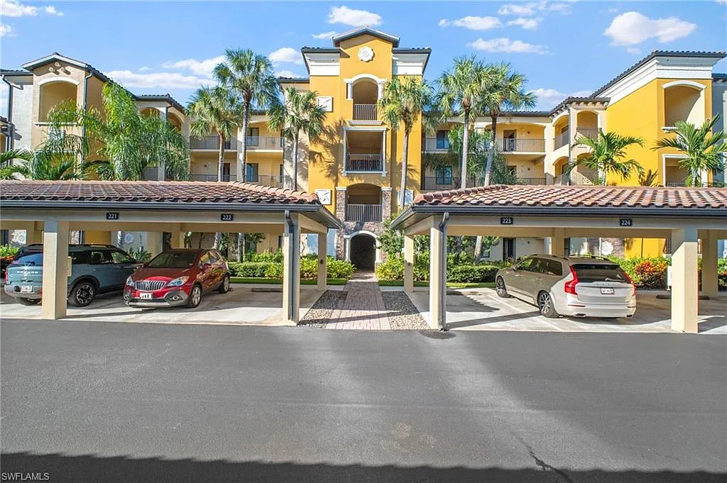 2 bed, 2.0 bath, 1162 sqft, $8,000 — Photo 4