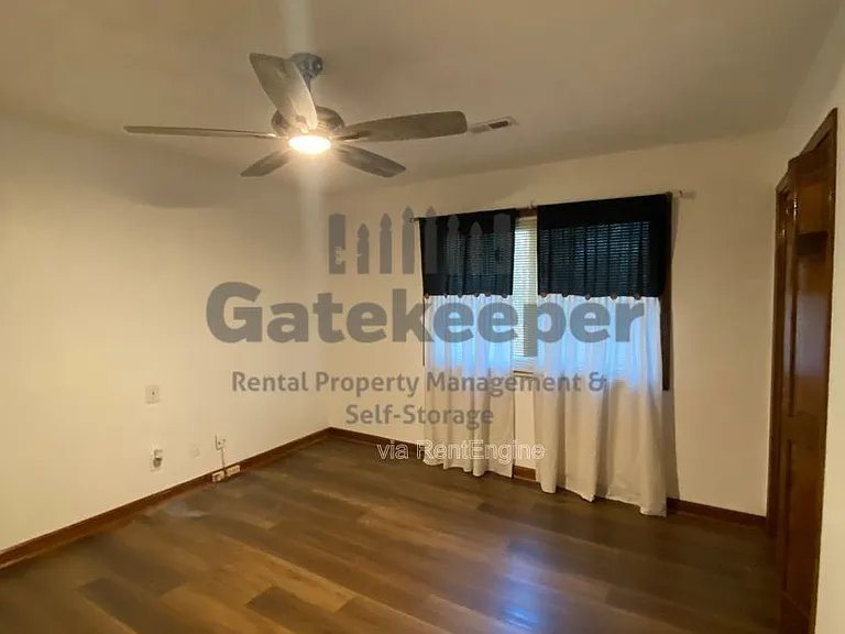335 Fairfield Cir — Photo 13