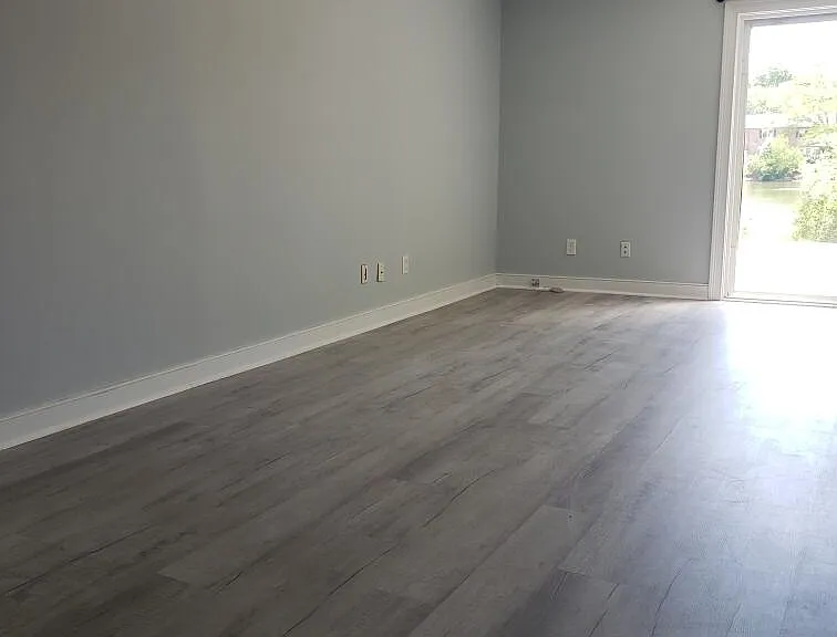 324 Lakeside Dr #E3 — Photo 5