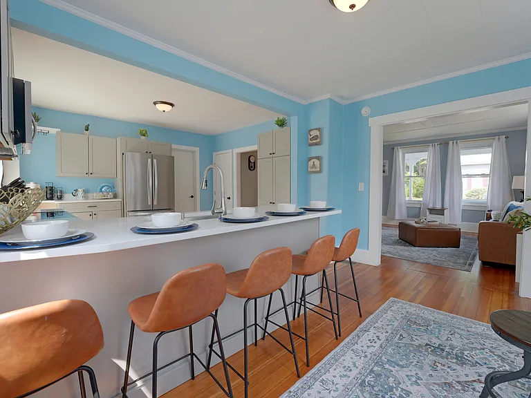 3 Dewey Ave — Photo 37