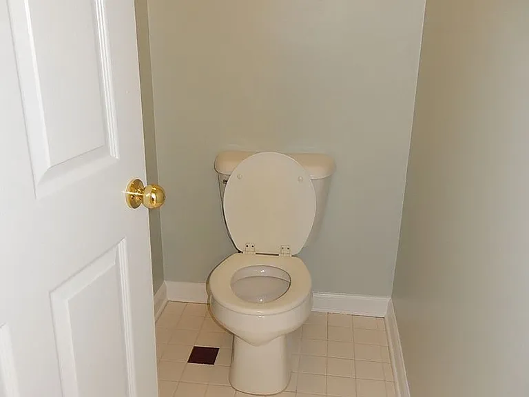 1858 Vineland Ln — Photo 25