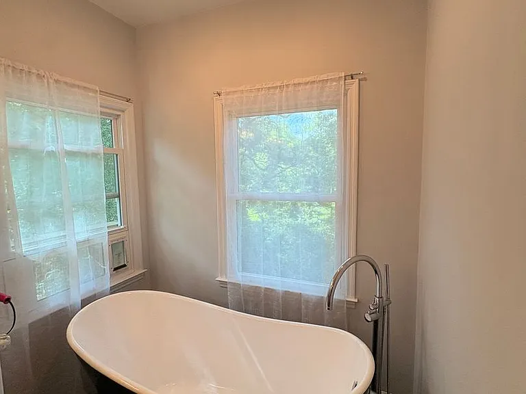 104 N Oak Ridge Dr — Photo 14
