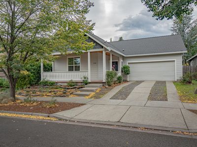 2714 Takelma Way, Ashland, OR, 97520