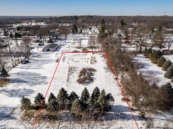 28XX Vinton Ave, Rockford, IL 61101