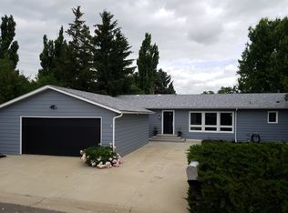1313 Gage Pl, Sheridan, WY 82801