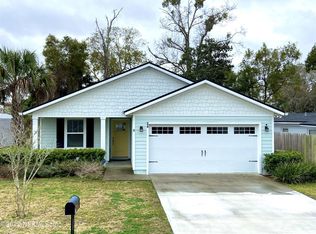 34 Dudley St, Atlantic Beach, FL 32233