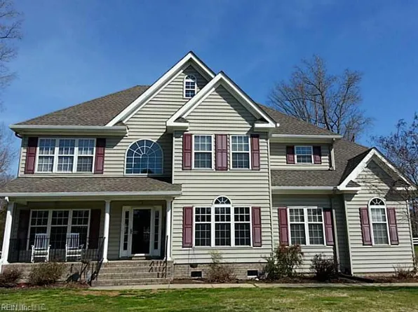 216 Salisbury Ct, Smithfield, VA 23430