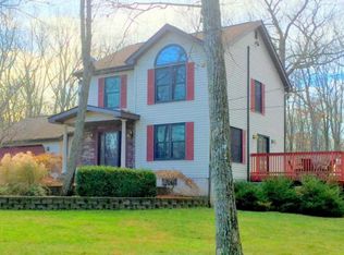418 Reservoir Ridge Rd, East Stroudsburg, PA 18302