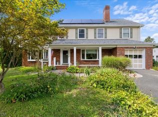 1256 Poplar Ave, Mountainside, NJ 07092