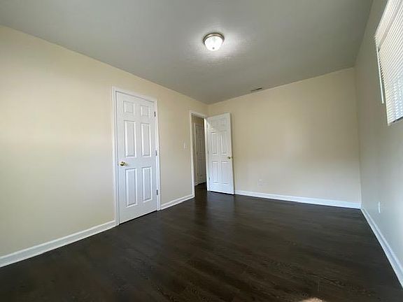 5th image of 1211 Standish Ave #1