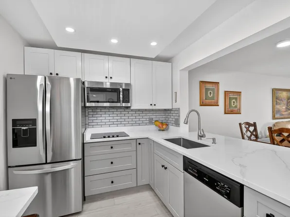 2615 NE 3rd Court #1060, Boynton Beach, FL 33435