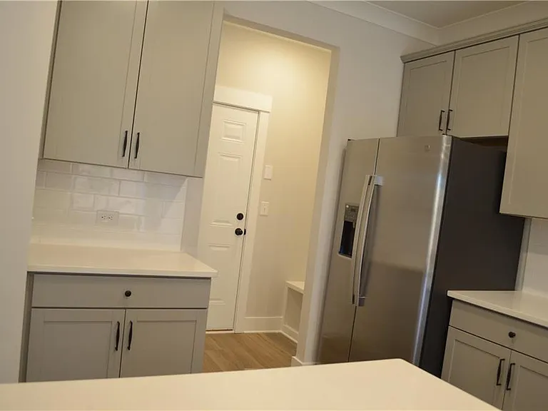28 Trace Blf — Photo 11