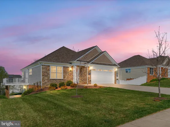 1326 Imboden Dr, Front Royal, VA 22630