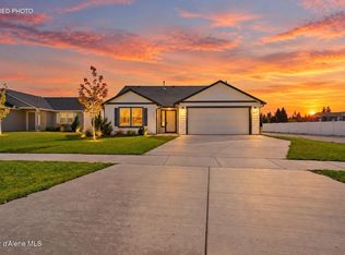16161 N Hadley Loop, Rathdrum, ID 83858