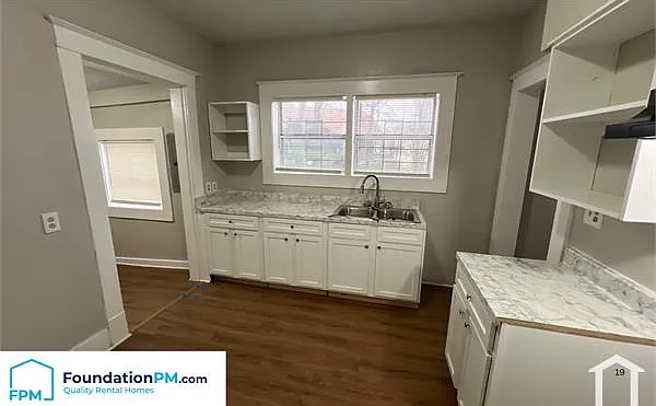 699 Chelsea Ave — Photo 4