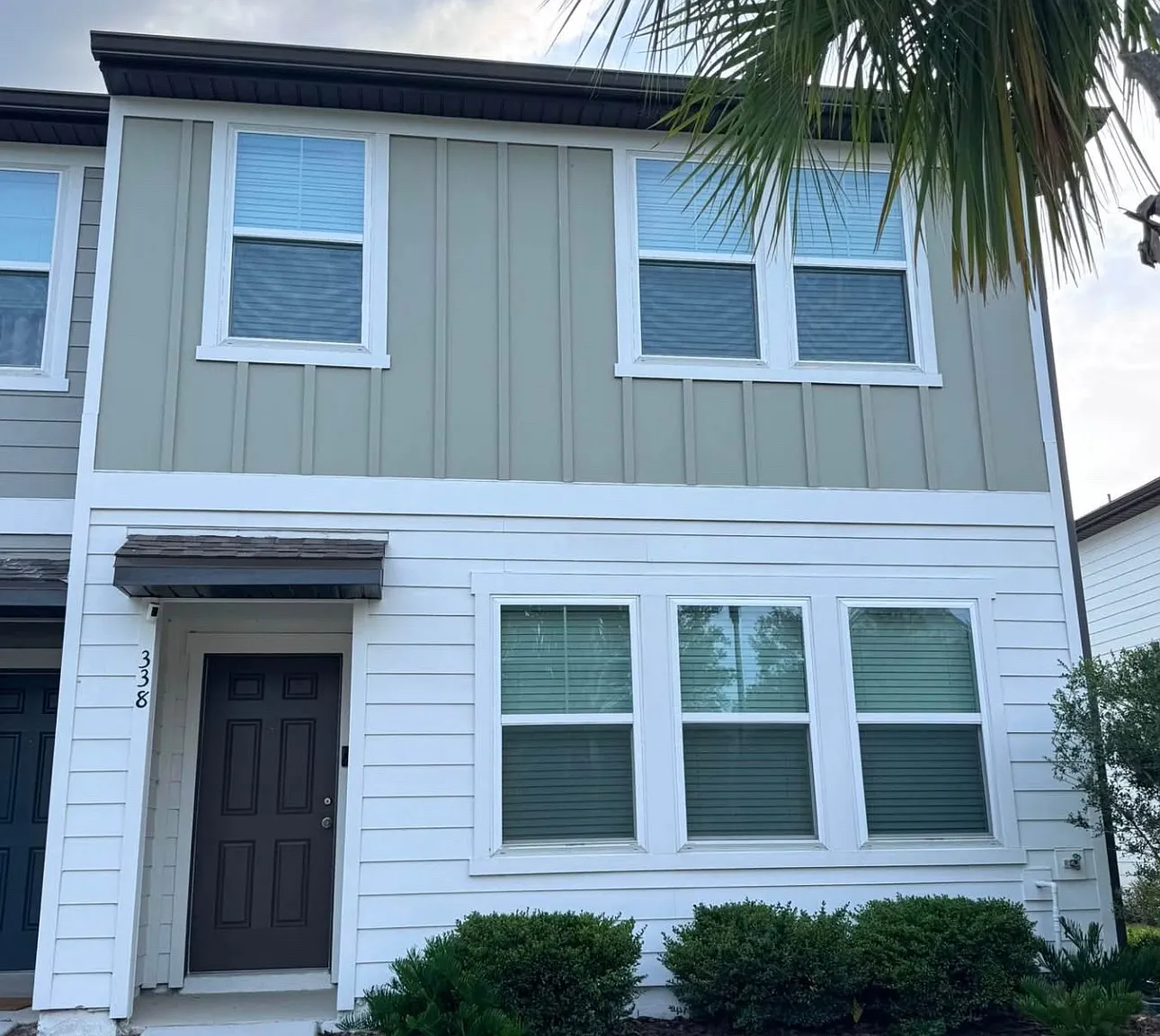 3 bed, 2.5 bath, 1424 sqft, $2,500 — Photo 1