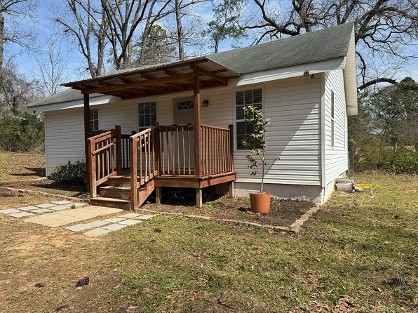 6286 Jaybird Rd, Cottondale, AL 35453