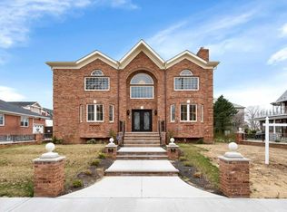 512 Parsons Blvd, Flushing, NY
