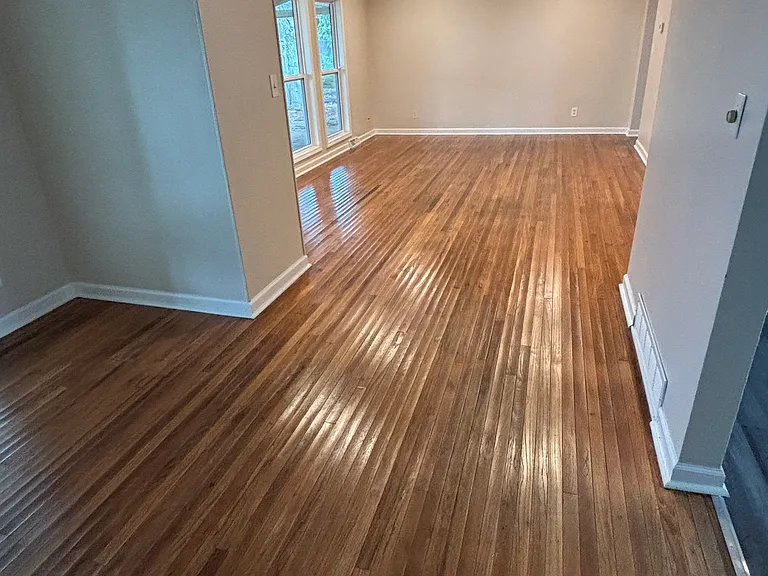 506 E College Ave — Photo 5