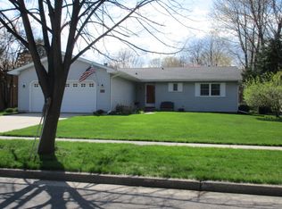 3611 Sweetbrier Ter, Midland, MI 48642