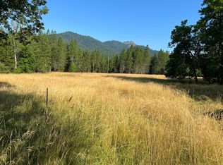 5483/5488 Pleasant Creek Rd, Rogue River, OR 97537