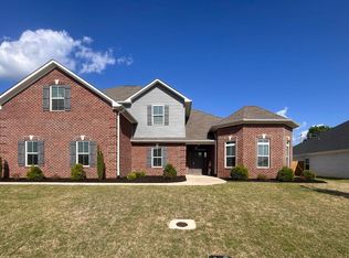 16880 Stonegate Dr, Athens, AL 35613