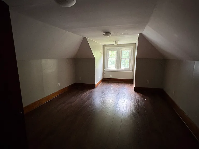 2024 Beaver Rd #1 — Photo 9