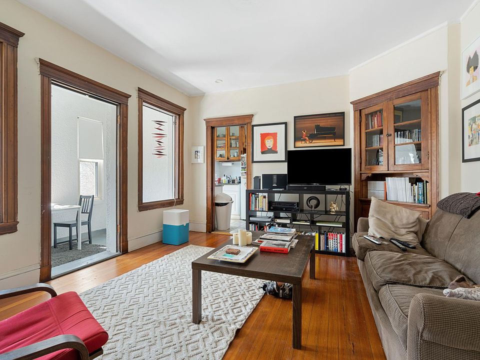 2nd image of 19 Agassiz St #32A