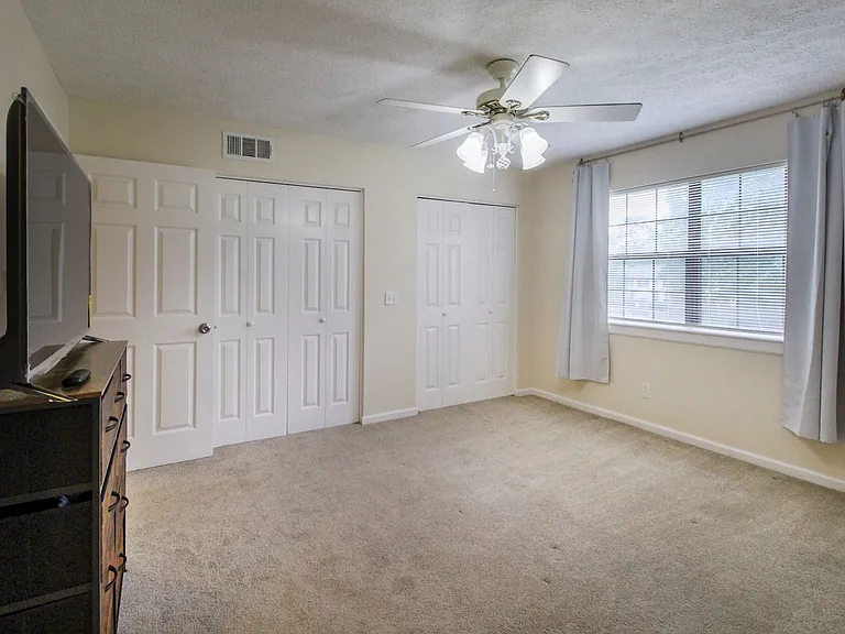 34 Knollwood Cir — Photo 13
