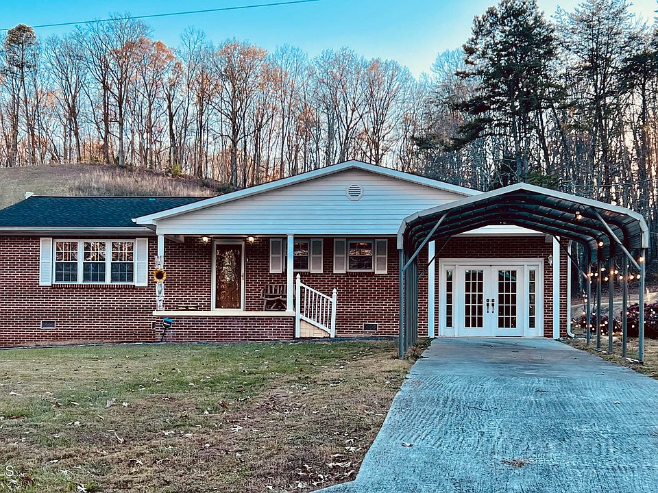 1st image of 444 Collins Ln