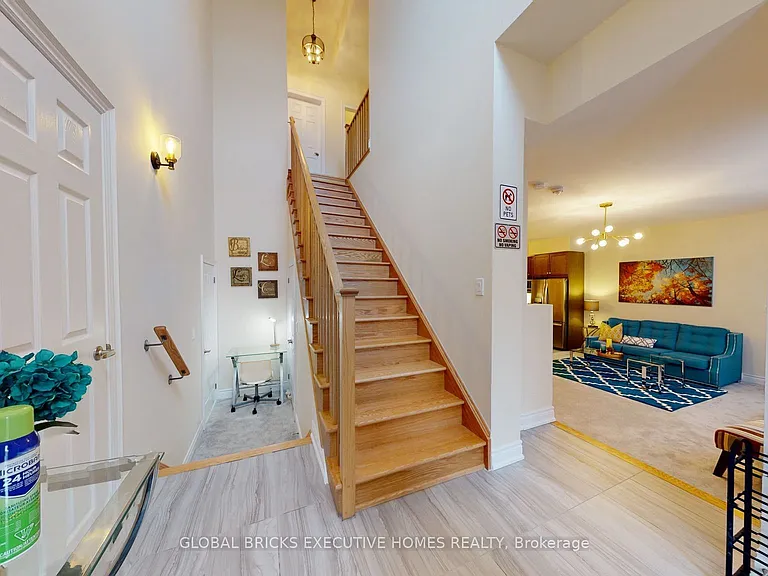 1124 Baltic Ln — Photo 24
