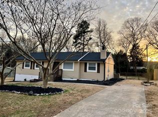 3905 Branding Iron Dr, Gastonia, NC 28052