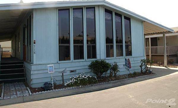 Tall windows in front for light