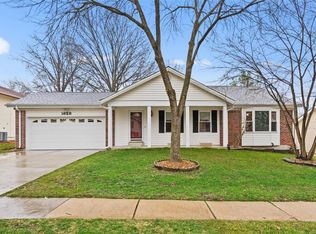 1828 Chelmsford Ct, Saint Louis, MO 63146