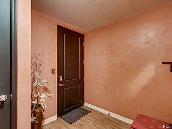 3rd image of 975 N Lincoln St #5H-N