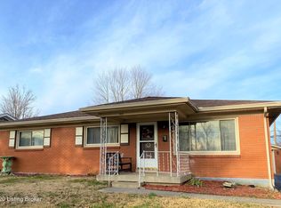 1113 Cristland Rd, Louisville, KY 40214