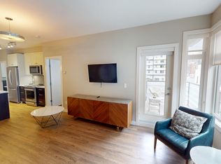 1720 10th St SW #303, Calgary, AB T2T3E8