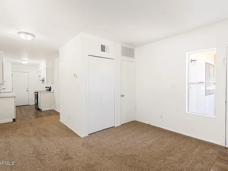 1280 Plaza Maria #B — Photo 6