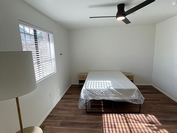 3rd image of 1716 N Dodge Blvd #1