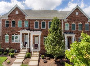 234 Venango Trl, Mars, PA 16046