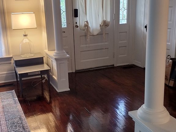 3rd image of 36 Greenwood Ave