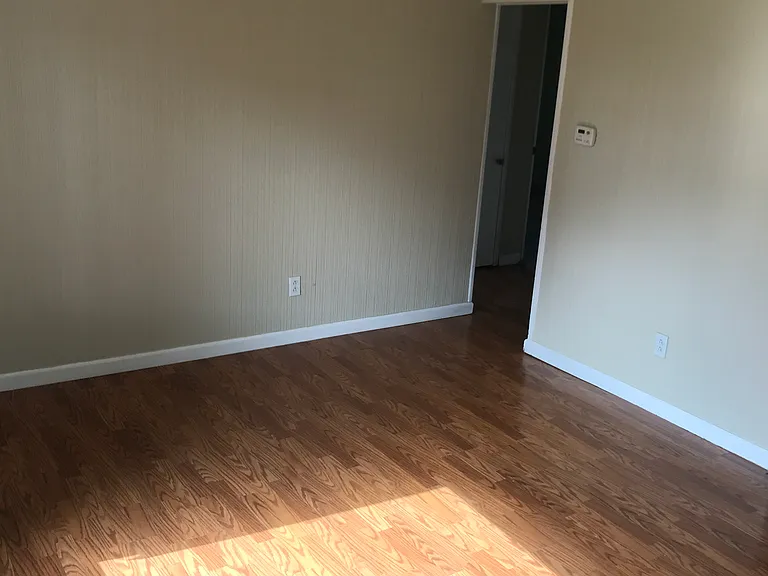 86 Forthton Dr — Photo 8