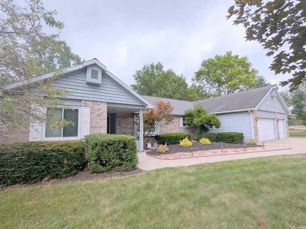 195 Wabash Valley Dr, Geneva, IN 46740