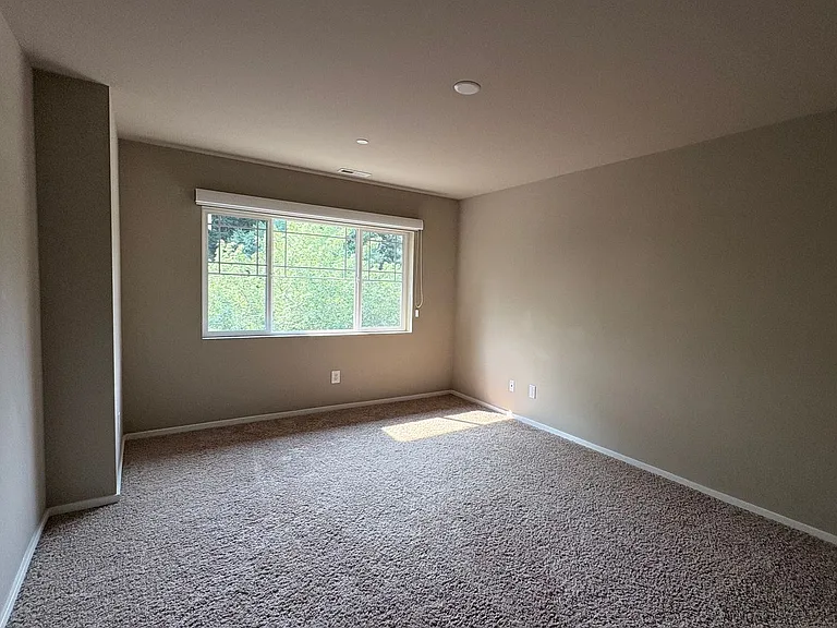 34822 SE Jacobia St — Photo 15